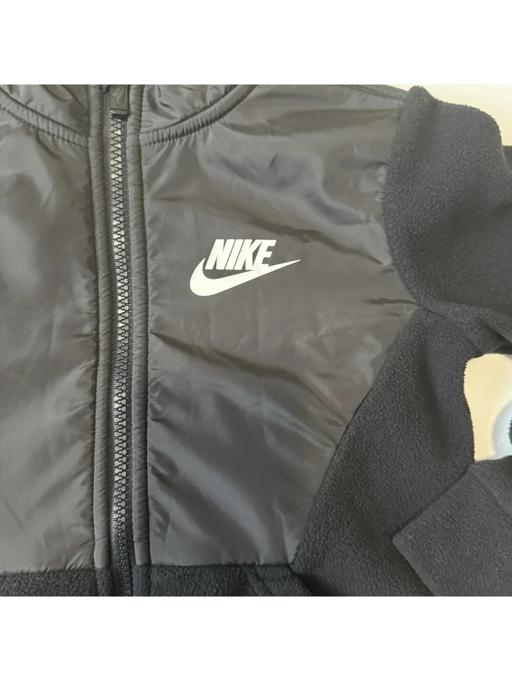 Nike kids black